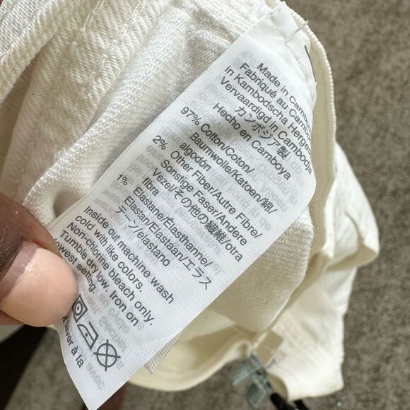 Madewell Stretch Denim A-Line Mini Skirt in Tile White: Button-Front Edition 14 - Picture 7 of 7